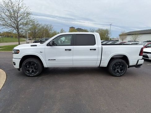 Used 2026 RAM 1500 Big Horn AWD/4WD image 2