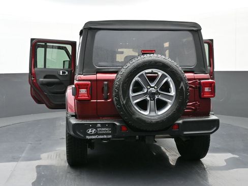 Used 2021 Jeep Wrangler Unlimited Sahara image 43