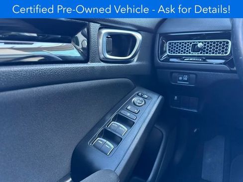 Used 2025 Honda Civic Sport image 18