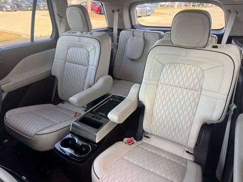 Used 2020 Lincoln Aviator Black Label w/ Dynamic Handling Package image 23