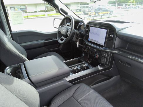 New 2026 Ford F150 STX w/ Equipment Group 200A RWD image 31