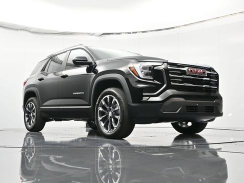New 2026 GMC Terrain Elevation w/ Elevation Premium Package AWD/4WD image 47
