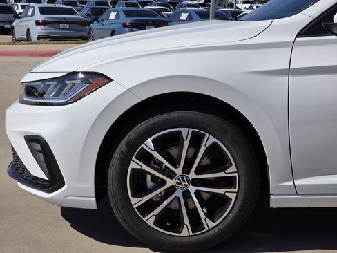 New 2026 Volkswagen Jetta Sport FWD image 6
