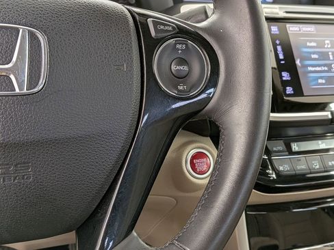 Used 2017 Honda Accord EX-L image 20