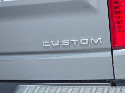 Used 2023 Chevrolet Silverado 1500 Custom RWD image 9