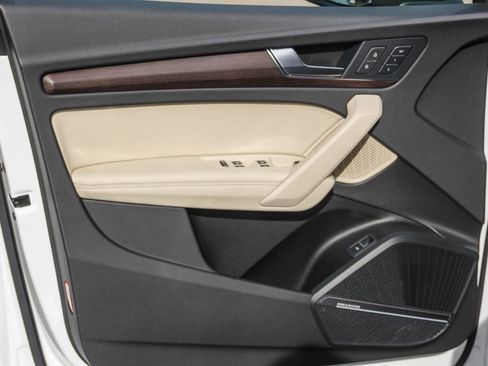 Certified 2022 Audi Q5 2.0T Prestige w/ Prestige Package image 19