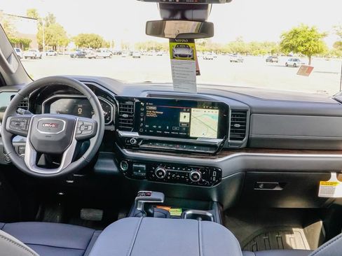 New 2026 GMC Sierra 1500 Elevation w/ Elevation Premium Package AWD/4WD image 12