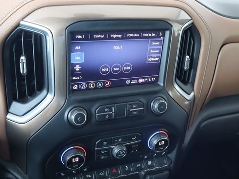 Used 2020 Chevrolet Silverado 3500 High Country w/ Technology Package image 30