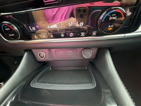Used 2023 Nissan Rogue SL FWD image 32