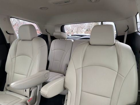 Used 2022 Buick Enclave Essence w/ Trailering Package, 5000 lbs. image 25