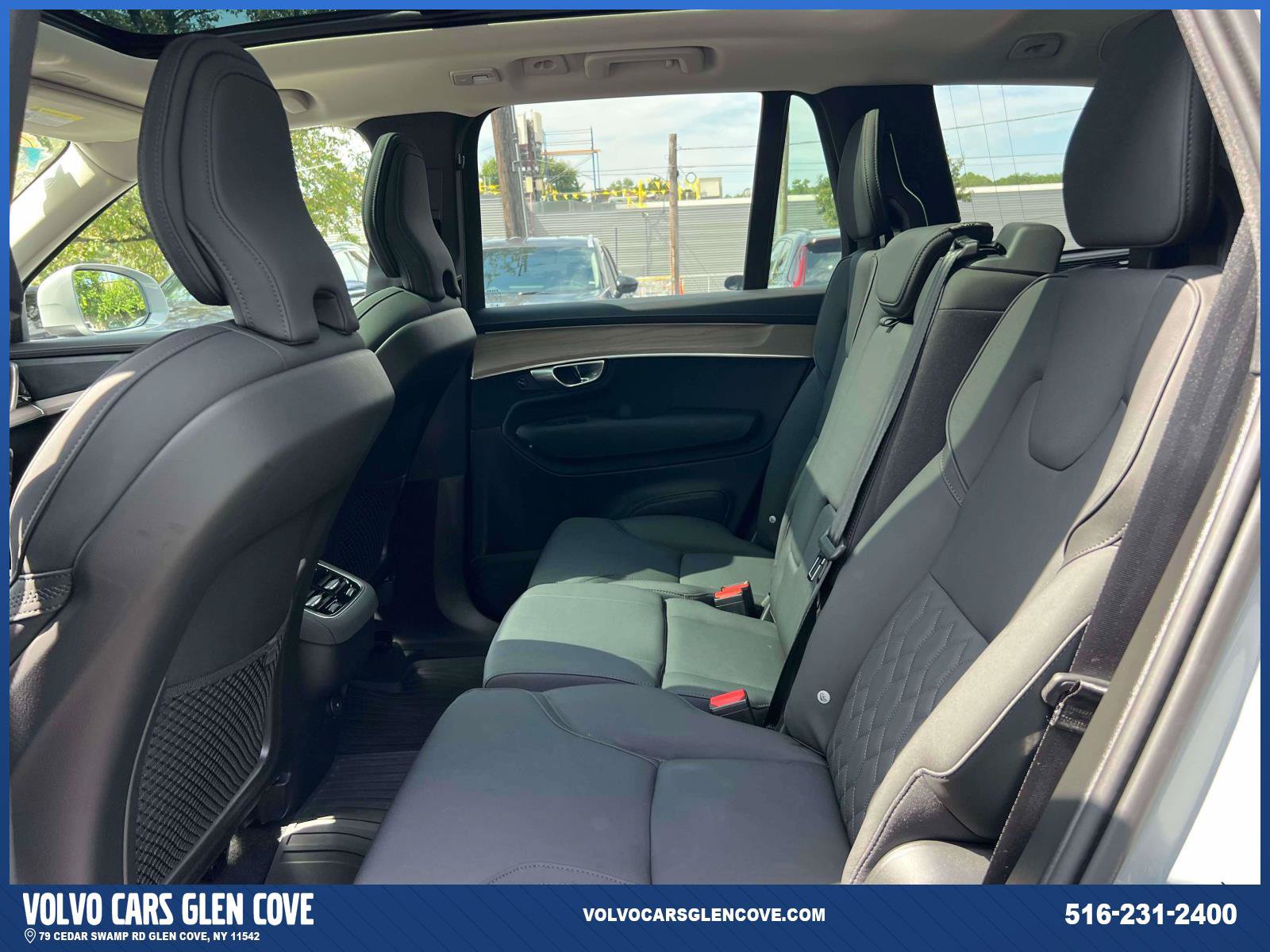 Used 2026 Volvo XC90 B6 Plus w/ Protection Package Premier AWD/4WD image 11