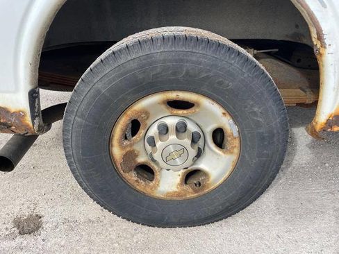 Used 2006 Chevrolet Express 3500 Extended image 16