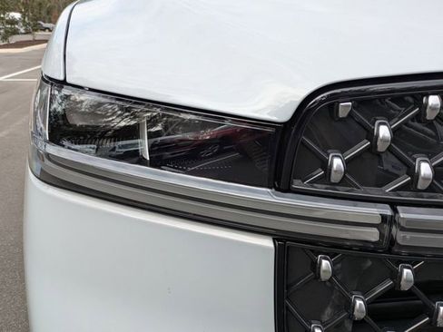 New 2025 Lincoln Navigator L Black Label AWD/4WD image 10