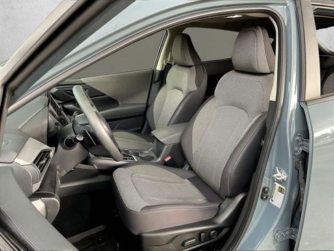 Used 2024 Subaru Crosstrek 2.0i Premium AWD/4WD image 27