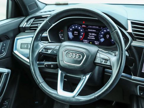 Used 2023 Audi Q3 2.0T Premium w/ Convenience Package AWD/4WD image 26
