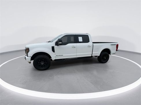 Certified 2022 Ford F250 Lariat w/ Tremor Off-Road Package image 6
