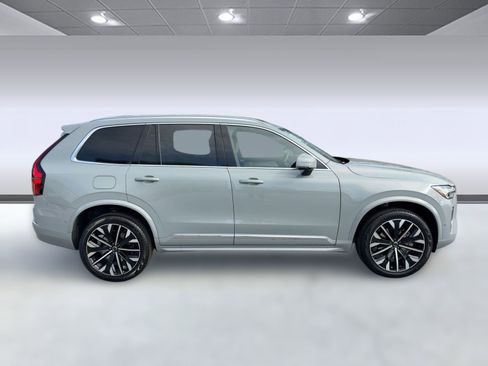 New 2026 Volvo XC90 B6 Plus w/ Protection Package Premier image 7