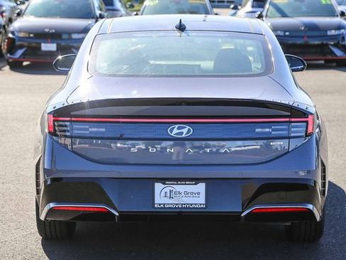 New 2026 Hyundai Sonata Limited FWD image 8