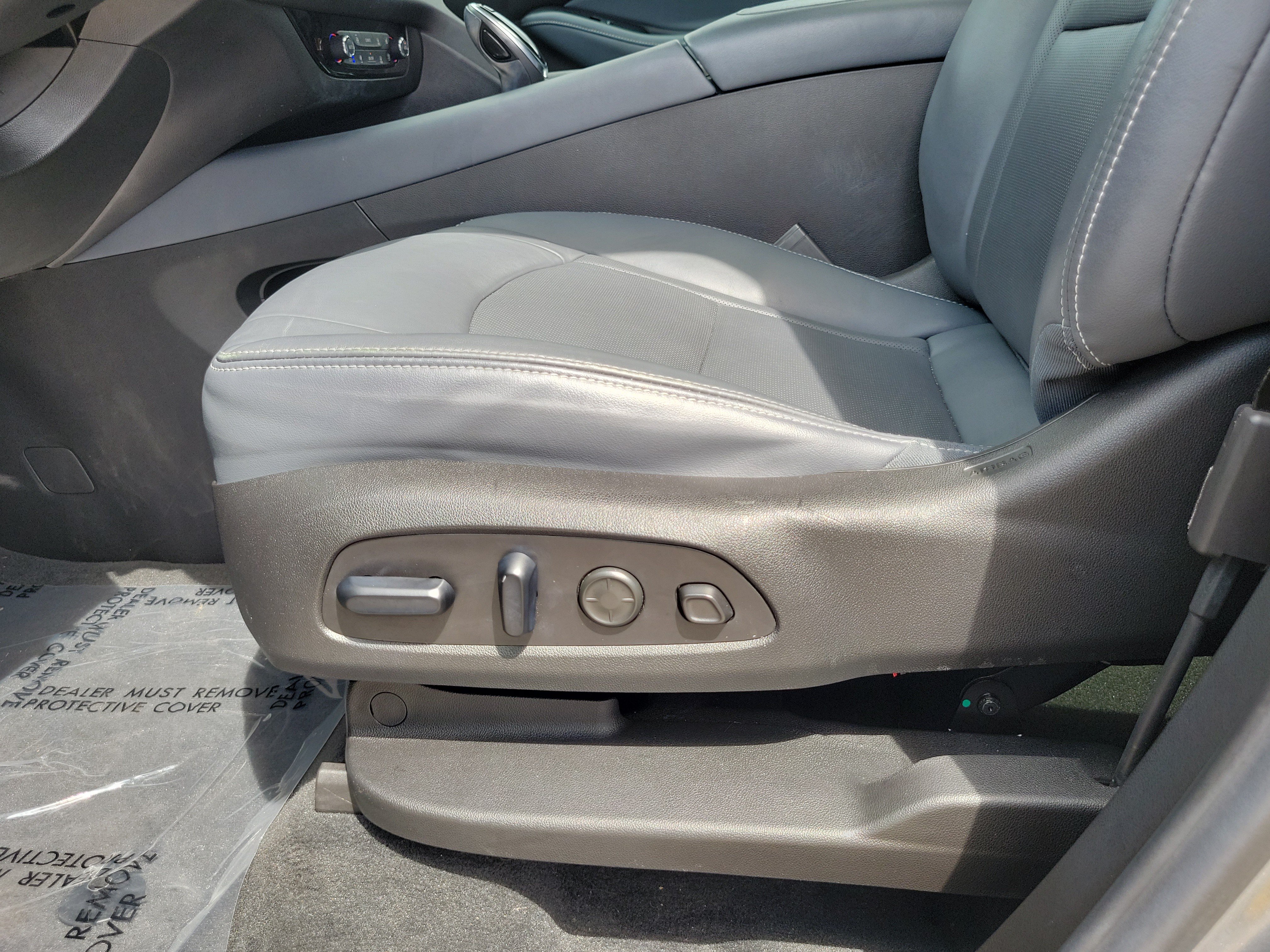 Used 2021 Buick Enclave Premium w/ Sun and Sites Package FWD image 14