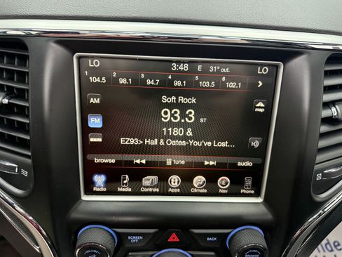 Used 2016 Jeep Grand Cherokee SRT AWD/4WD image 16