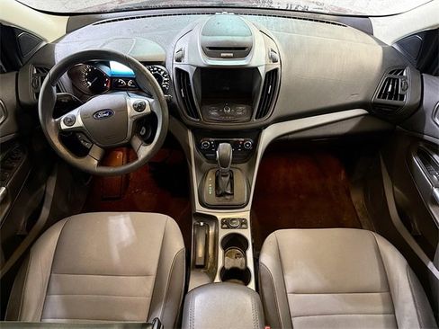 Used 2015 Ford Escape SE w/ Equipment Group 201A image 10