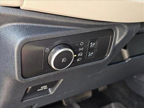 Used 2022 Ford Bronco Wildtrak image 17