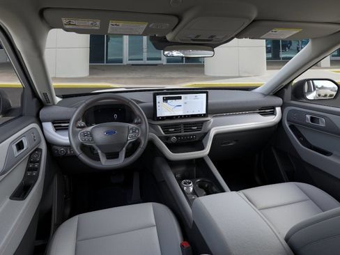 New 2026 Ford Explorer Active w/ Active Comfort Package RWD image 9