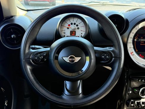 Used 2014 MINI Cooper Countryman FWD image 7