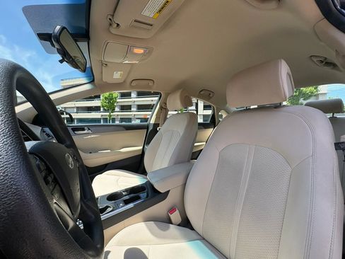 Used 2016 Hyundai Sonata SE image 10