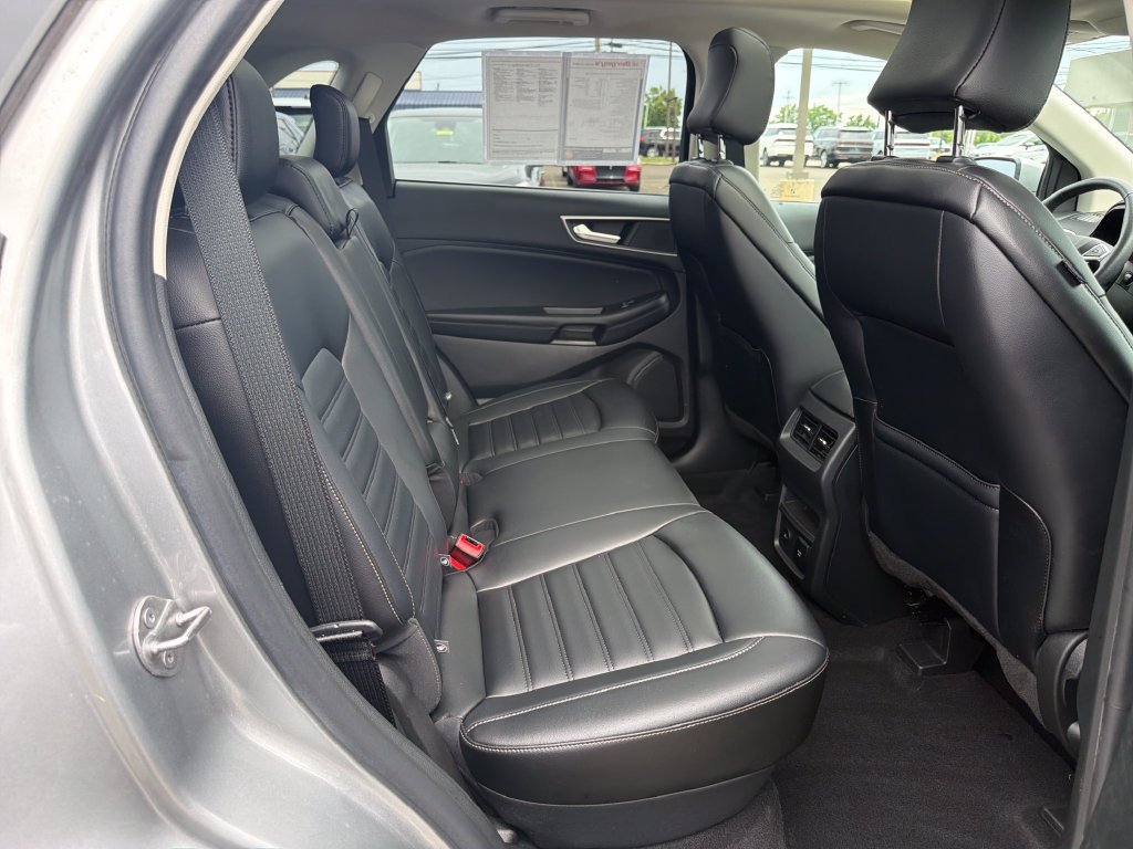 Used 2023 Ford Edge SEL w/ Convenience Package AWD/4WD image 17