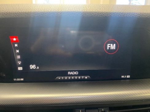 Used 2018 Alfa Romeo Stelvio Ti Sport image 28