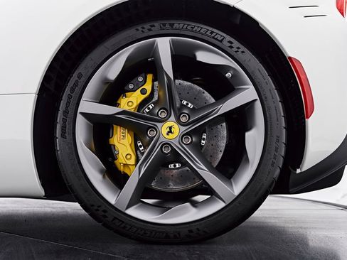 Used 2022 Ferrari SF90 Spider AWD/4WD image 36