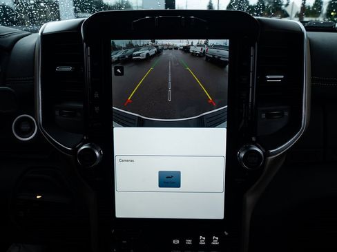 Used 2024 RAM 2500 Laramie image 14