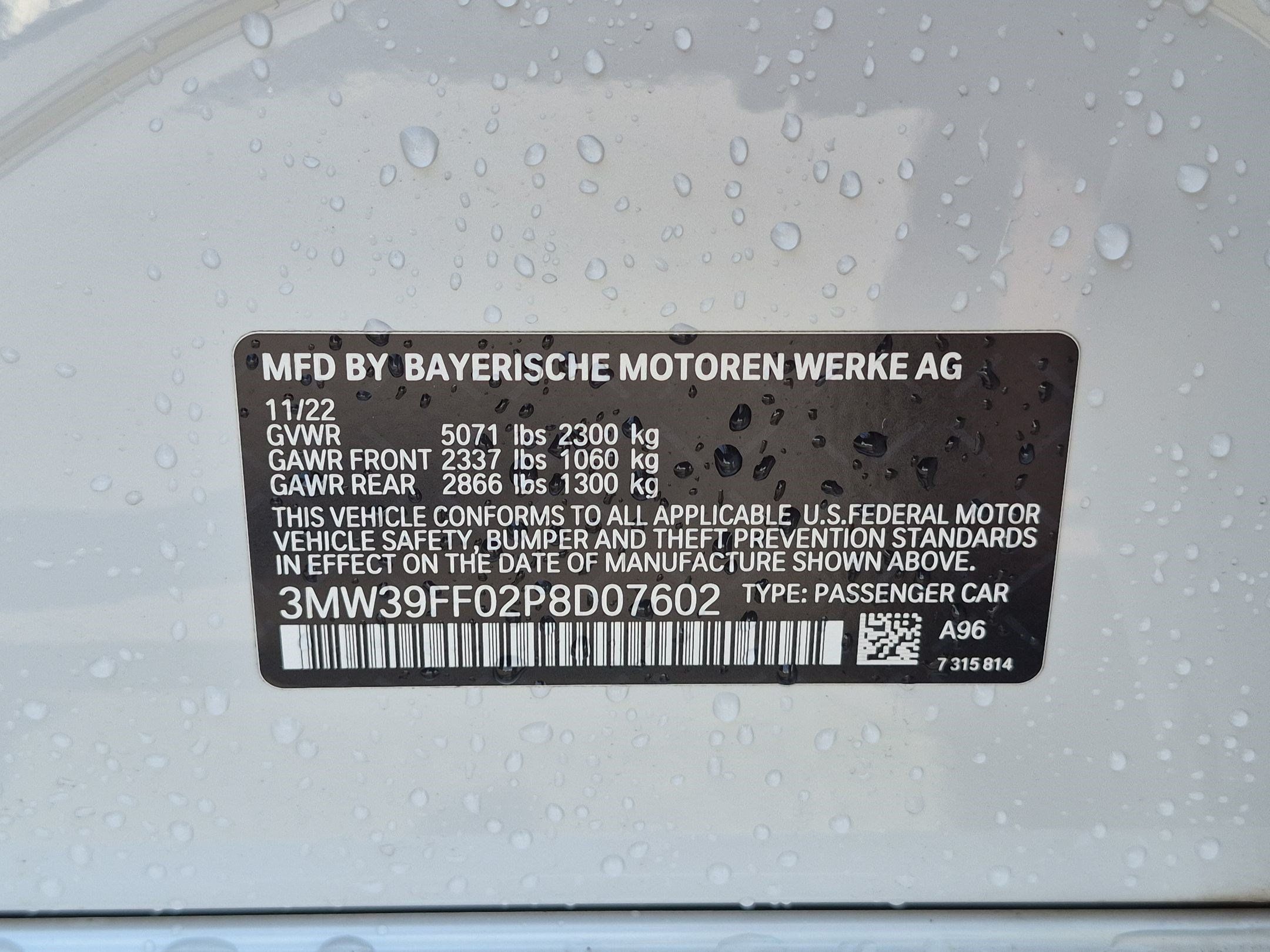 Used 2023 BMW 330e w/ M Sport Package RWD image 32