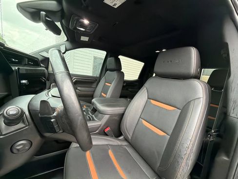 Used 2023 GMC Sierra 1500 AT4 w/ AT4 Premium Package AWD/4WD image 15