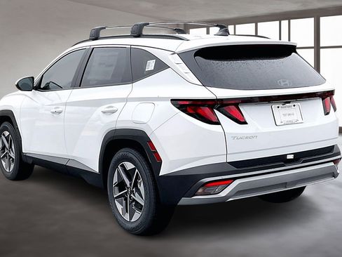 New 2026 Hyundai Tucson SEL image 3