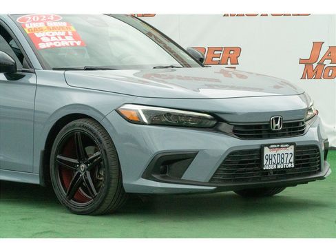 Used 2024 Honda Civic Sport image 40