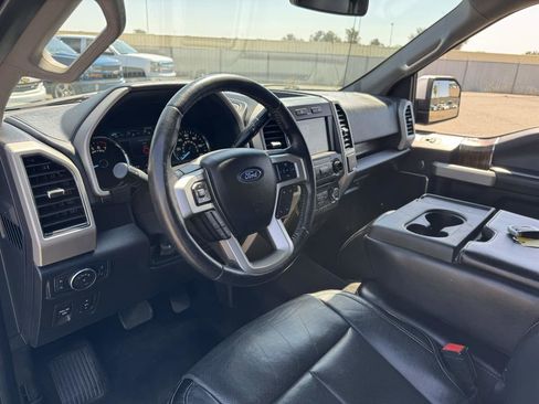 Used 2018 Ford F150 Lariat image 29