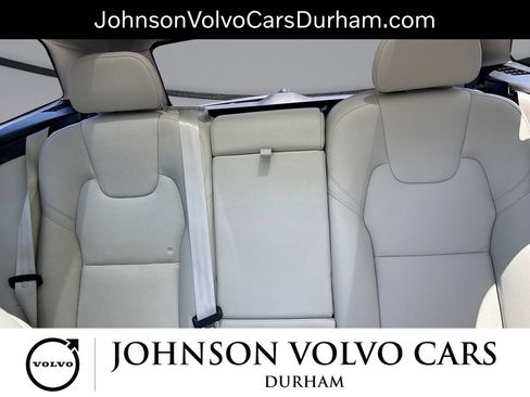 Used 2023 Volvo XC60 B5 Plus w/ Climate Package AWD/4WD image 26