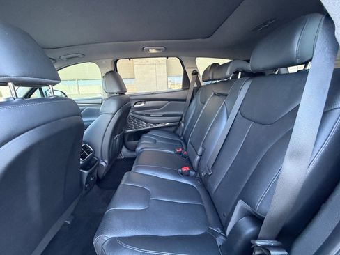Used 2020 Hyundai Santa Fe SEL FWD image 17
