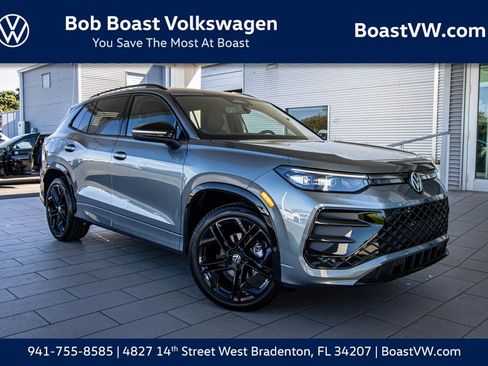 New 2026 Volkswagen Tiguan SE R-Line image 1