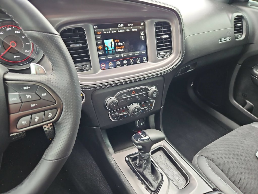 Used 2023 Dodge Charger R/T w/ Plus Group RWD image 19