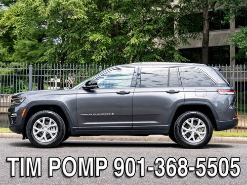 Used 2022 Jeep Grand Cherokee Limited w/ Luxury Tech Group II AWD/4WD image 9