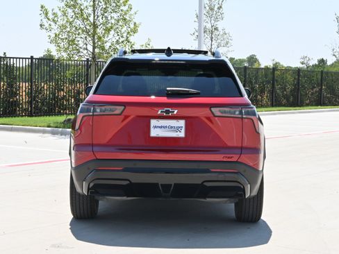Used 2025 Chevrolet Equinox RS w/ Convenience Package III FWD image 8