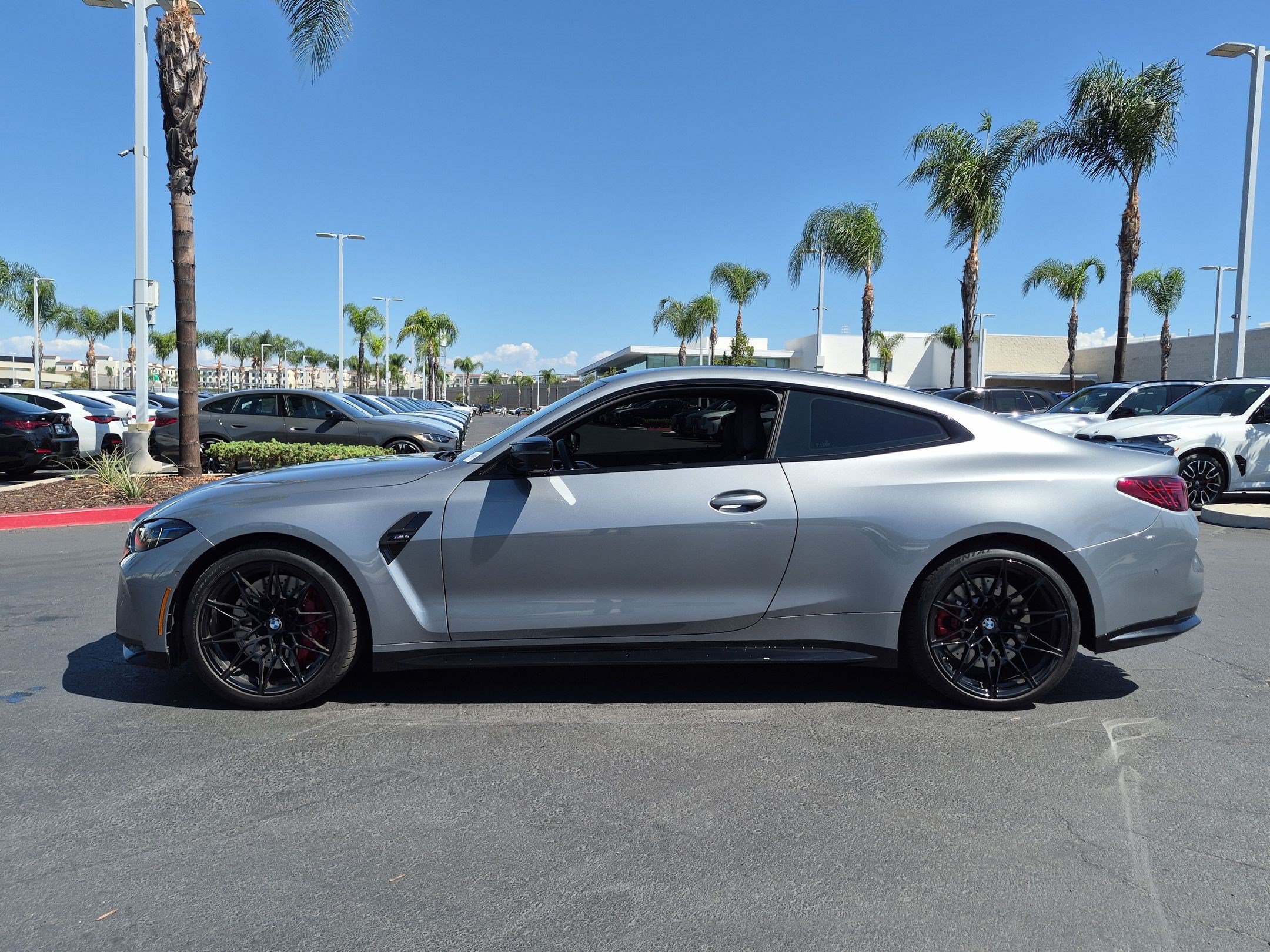 Used 2025 BMW M4 Coupe w/ M Driver's Package RWD image 7