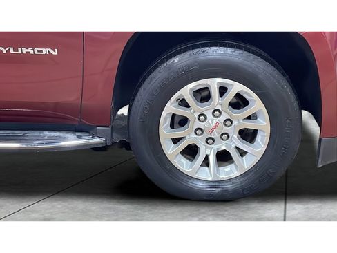 Used 2019 GMC Yukon SLT w/ Open Road Package RWD image 21