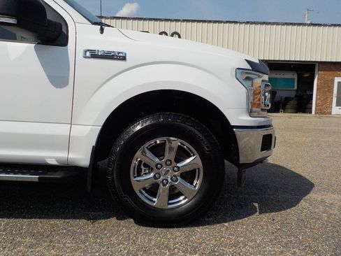 Used 2018 Ford F150 XLT w/ Equipment Group 302A Luxury AWD/4WD image 9