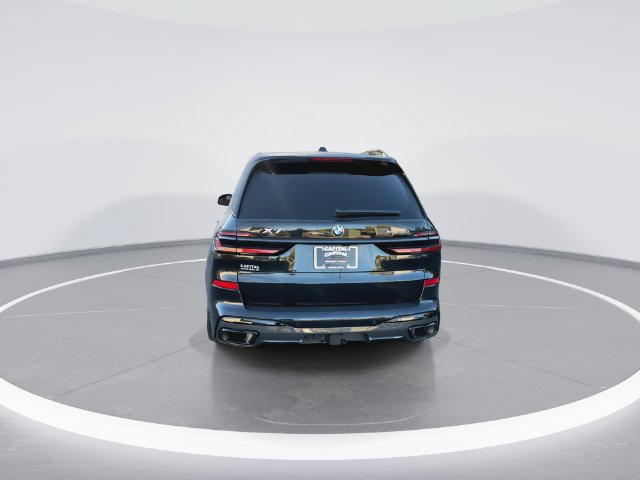 Used 2025 BMW X7 xDrive40i w/ M Sport Package AWD/4WD image 7