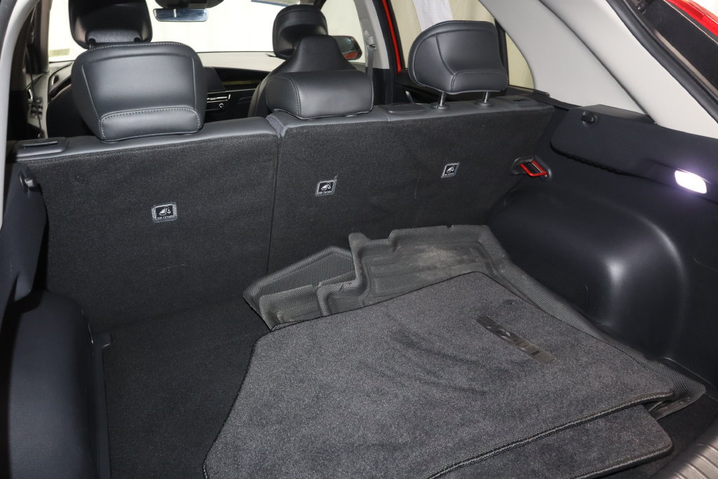Used 2023 Kia Niro EX Touring FWD image 12