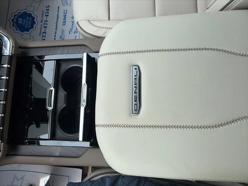 New 2026 GMC Yukon XL Denali w/ Advanced Technology Package AWD/4WD image 25